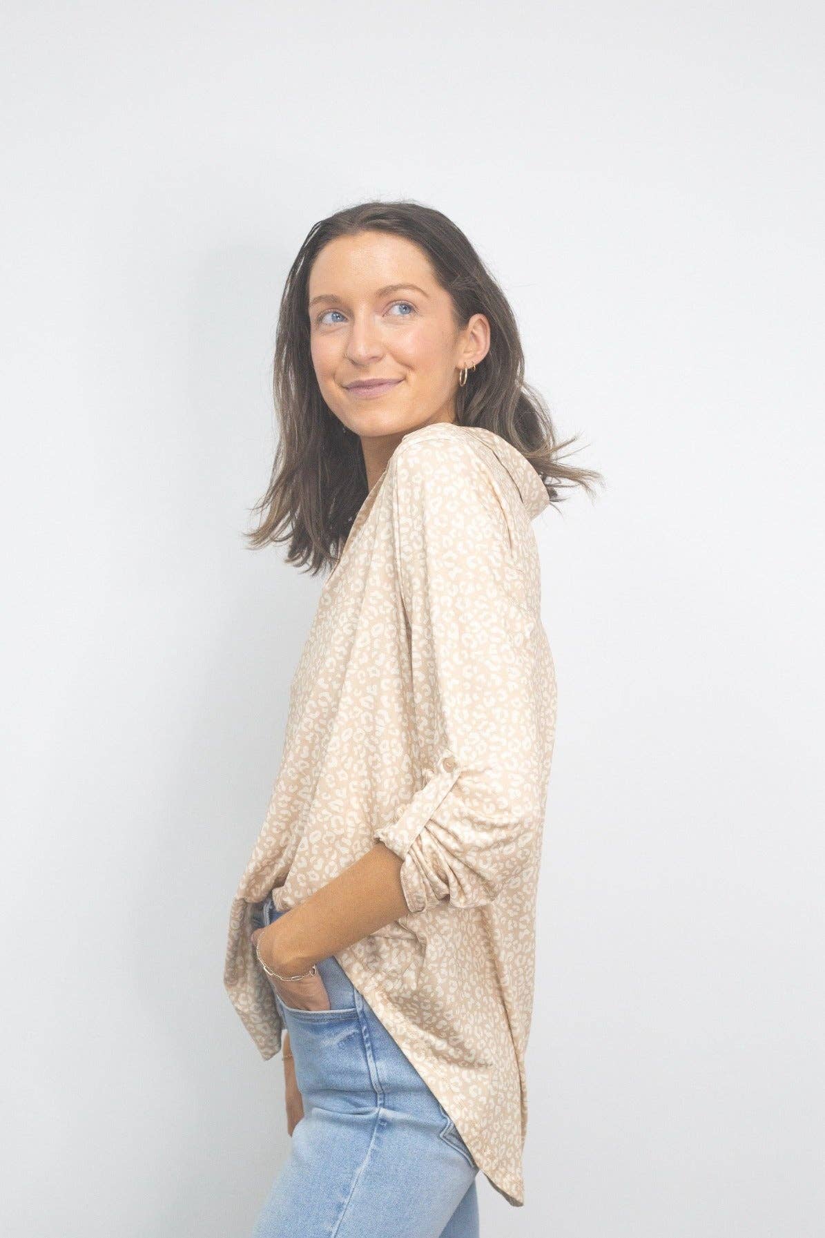 Gemma V-Neck Top, Tan Leopard: Leopard