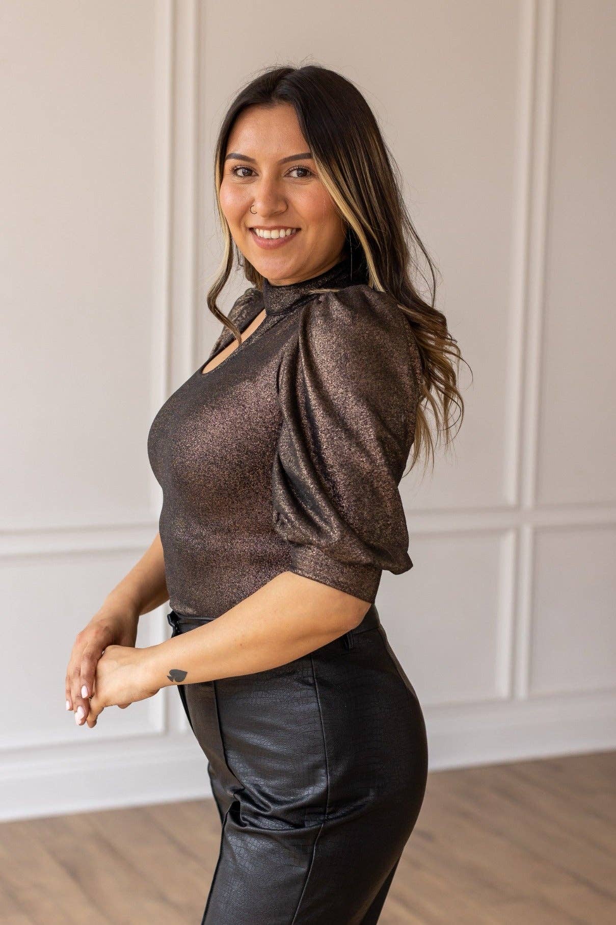 Chic Gold Cutout and Puff Sleeve Bodysuit: Gold