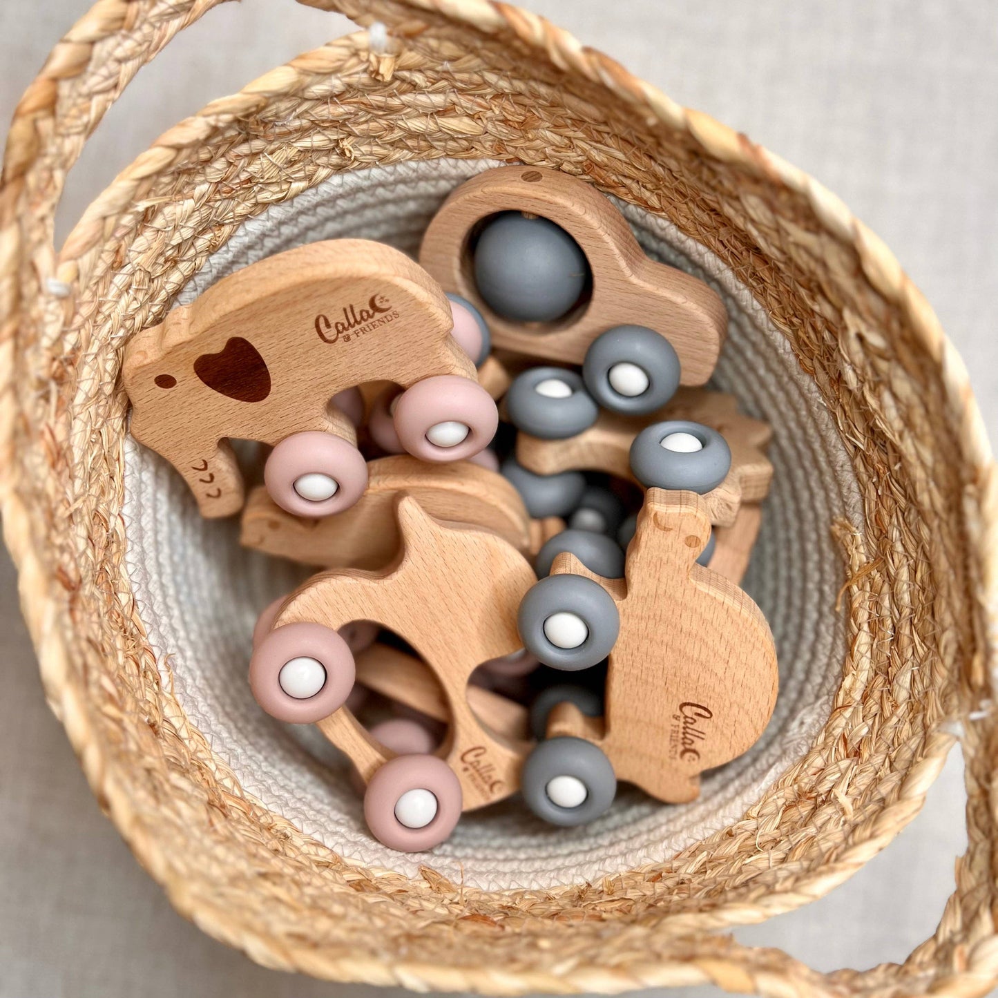 Car Silicone & Beechwood Teether Toy: Petal Pink