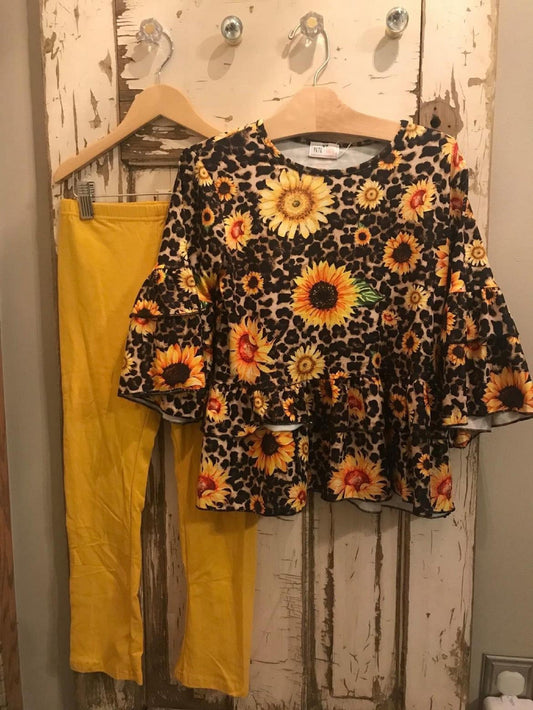 Pete + Lucy Sunflower Pants Set