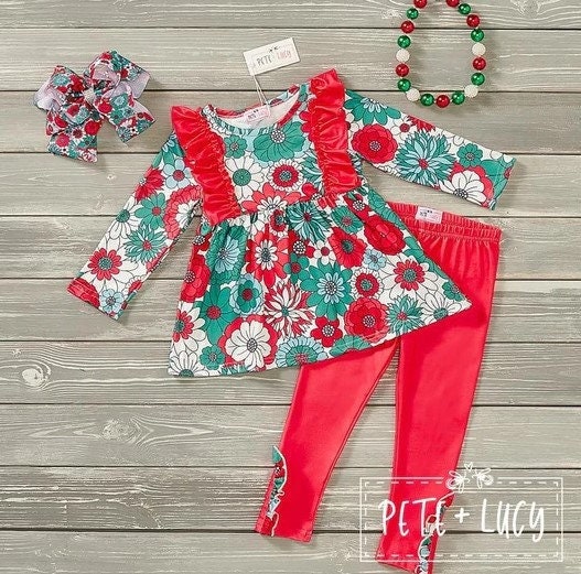 Pete + Lucy Bunches of Flowers Two-Piece Pant Set